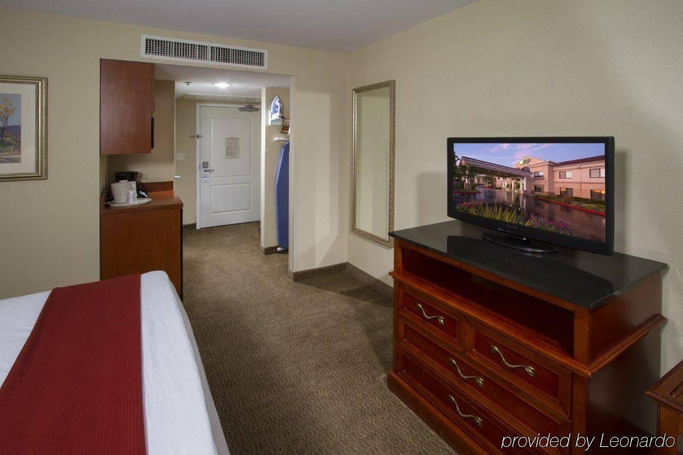 Best Western Valencia/Six Flags Inn & Suites Santa Clarita Luaran gambar