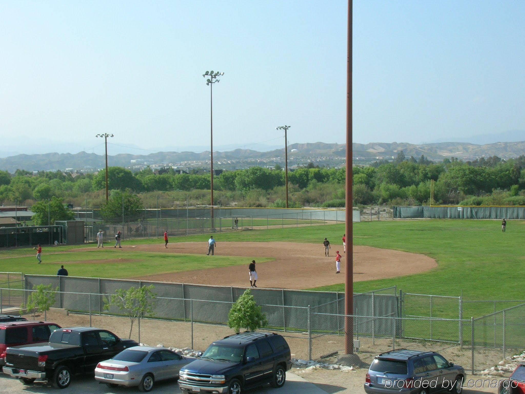 Best Western Valencia/Six Flags Inn & Suites Santa Clarita Luaran gambar