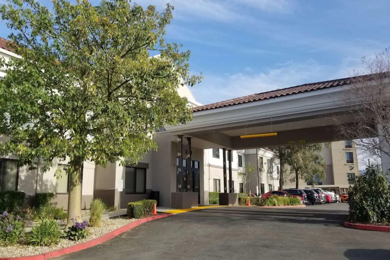 Best Western Valencia/Six Flags Inn & Suites Santa Clarita Luaran gambar